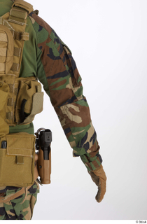  Photos Casey Schneider Army Dry Fire Suit Uniform type M 81 Vest LBT 6094A arm 0003.jpg